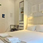 Downtown 7 Bedroom - Liberdade