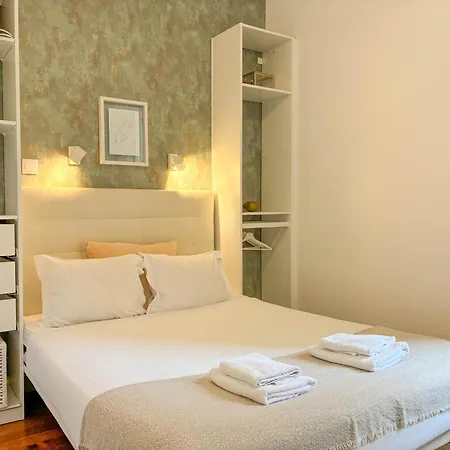 Downtown 7 Bedroom - Liberdade Apartman