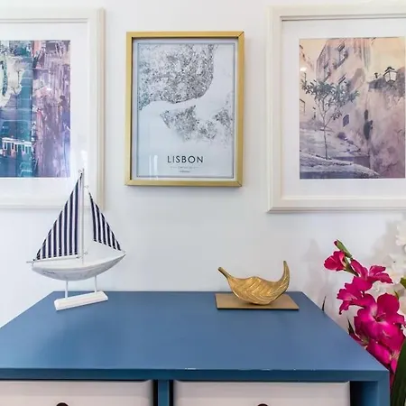 Downtown 7 Bedroom - Liberdade * ליסבון