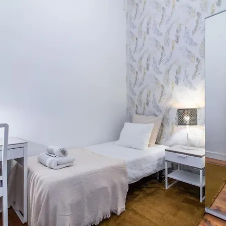 Downtown 7 Bedroom - Liberdade *