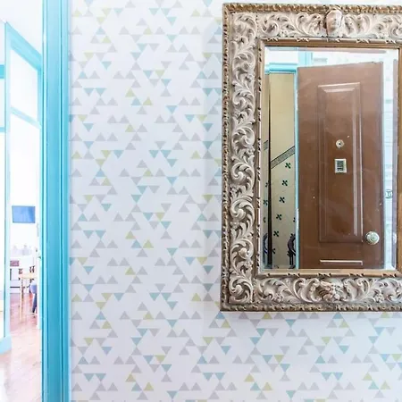 Downtown 7 Bedroom - Liberdade Апартаменти *