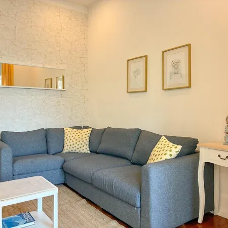 Downtown 7 Bedroom - Liberdade * ליסבון