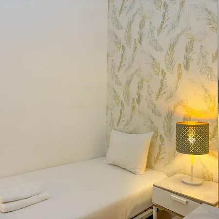 Downtown 7 Bedroom - Liberdade Appartement
