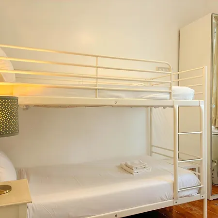 Downtown 7 Bedroom - Liberdade Appartement *