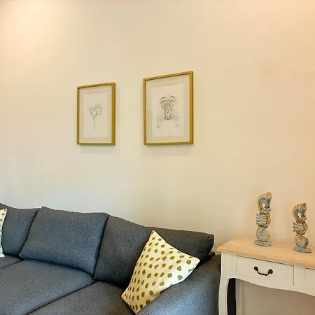 Downtown 7 Bedroom - Liberdade ליסבון